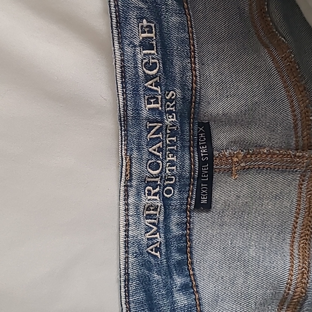 American Eagle Outfitters shorts - Picture 2 of 5